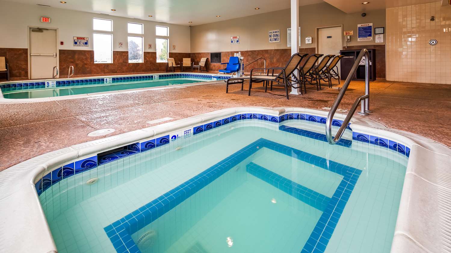 Best Western Plus Liverpool Syracuse Inn & Suites - I-90, Exit 37, NY