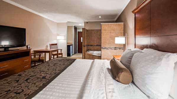  - Best Western Plus Liverpool Syracuse Inn & Suites - I-90, Exit 37