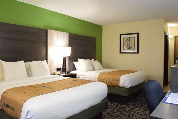  - Best Western Crown Inn & Suites Batavia - I-90, Exit 48