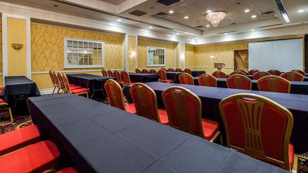  - Best Western Mill River Manor Hotel Rockville Centre