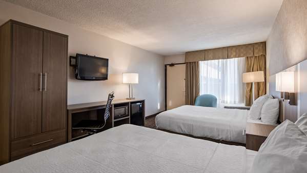  - Best Western Mill River Manor Hotel Rockville Centre
