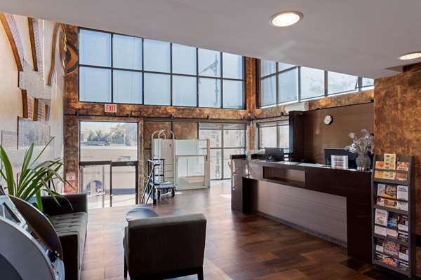 On-Site,Lobby,Reception