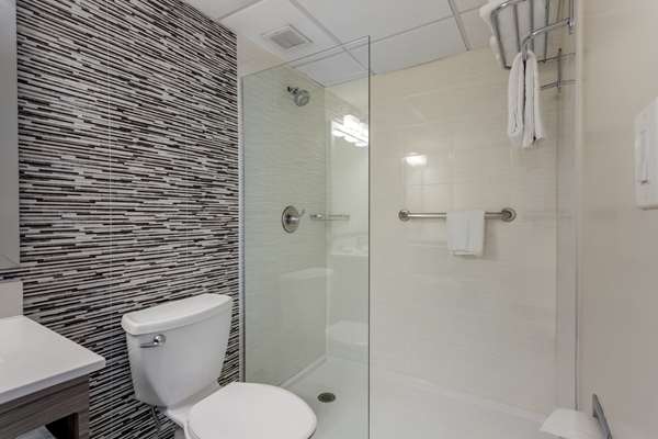  - Best Western Plus Brooklyn Bay Hotel Coney Island