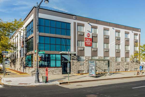 Exterior view - Best Western Plus Brooklyn Bay Hotel Coney Island