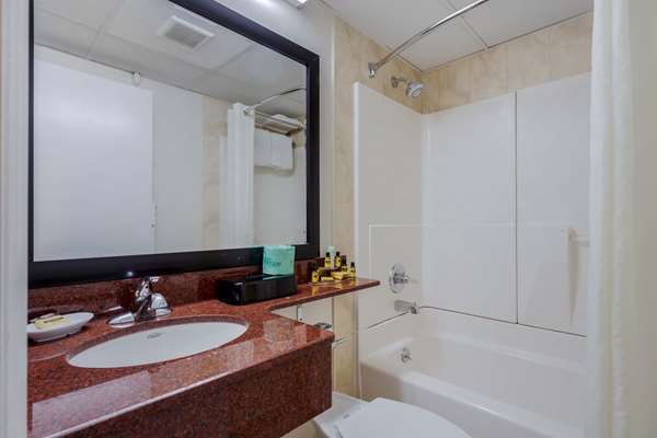  - Best Western Plus Brooklyn Bay Hotel Coney Island