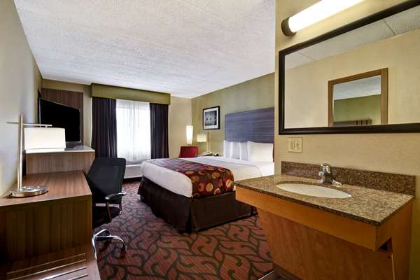  - Best Western Marketplace Inn Rochester - I-390, Exit 14B