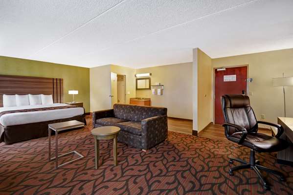 Suite - Best Western Marketplace Inn Rochester - I-390, Exit 14B