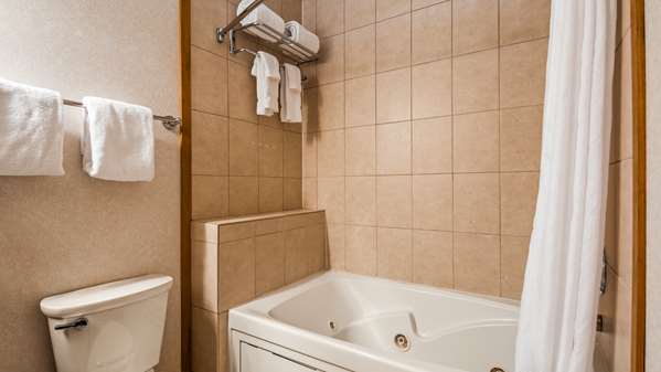 Suite - Best Western Adirondack Inn Lake Placid