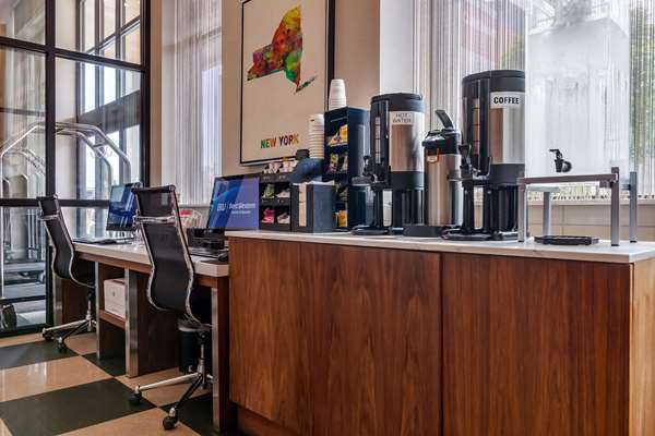 Conference Area - Best Western Plus Plaza Hotel Long Island City Queens