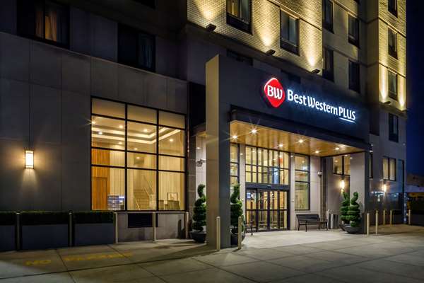 Exterior view - Best Western Plus Plaza Hotel Long Island City Queens
