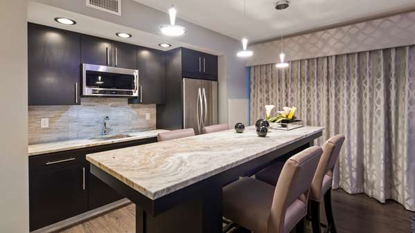  - Best Western Plus Franklin Square Inn Troy