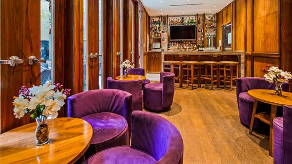 Bar - Best Western Premier Herald Square Hotel NYC