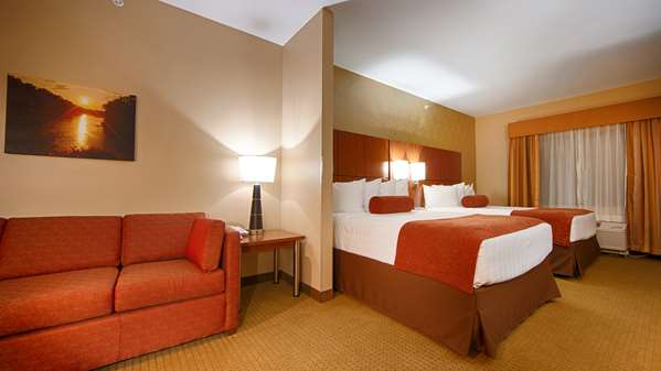 Suite - Best Western Plus Finger Lakes Inn & Suites Cortland