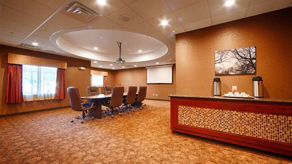  - Best Western Plus Finger Lakes Inn & Suites Cortland