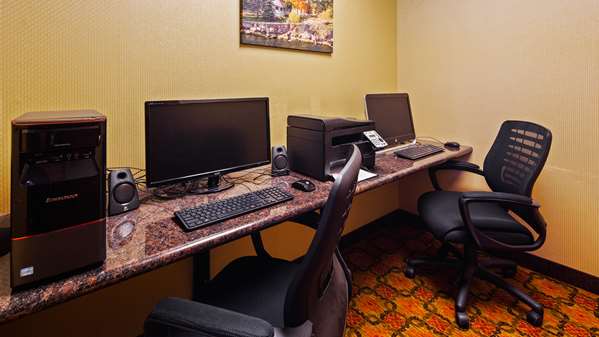 Conference Area - Best Western Plus Finger Lakes Inn & Suites Cortland