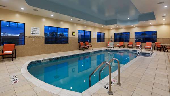 Pool - Best Western Plus Finger Lakes Inn & Suites Cortland