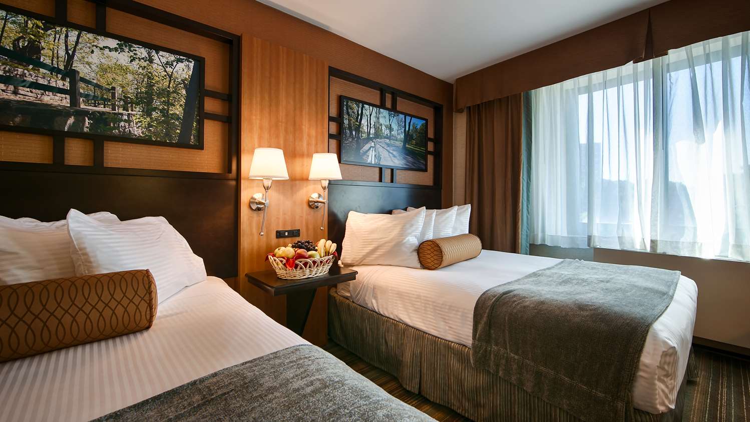 Best Western Queens Gold Coast Hotel Bayside, NY - See Discounts