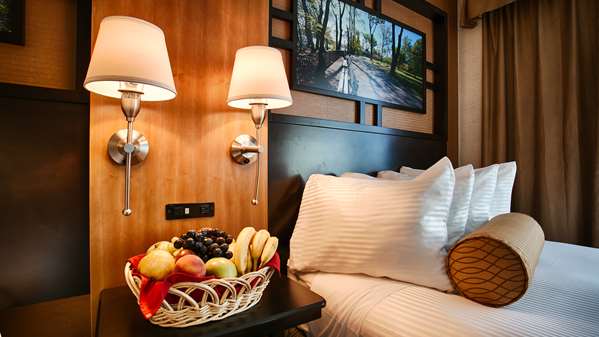  - Best Western Queens Gold Coast Hotel Bayside