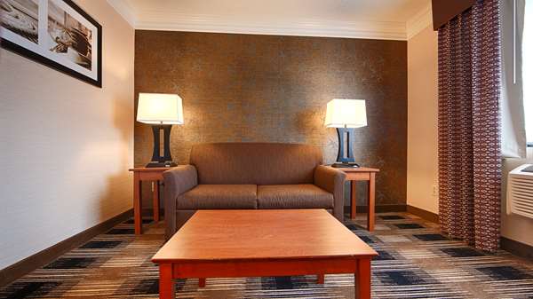 Suite - Best Western Rochester Inn - I-390, Exit 18