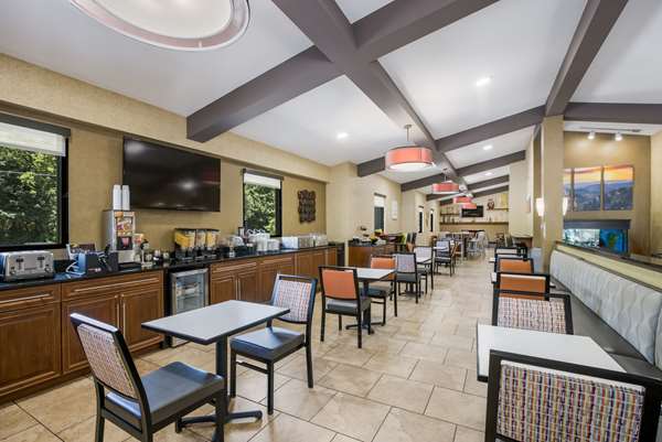Amenities - Best Western Asheville Tunnel Road Hotel - I-240, Exit 7