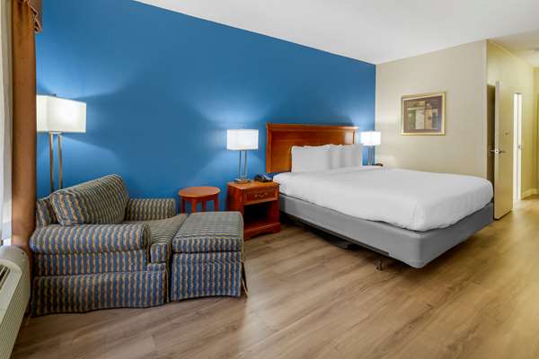  - Best Western Plus Cary Inn - I-40, Exit 293