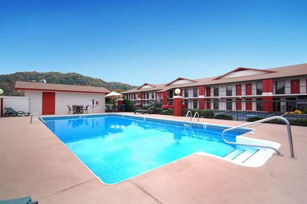 Pool - Best Western Inn Murphy