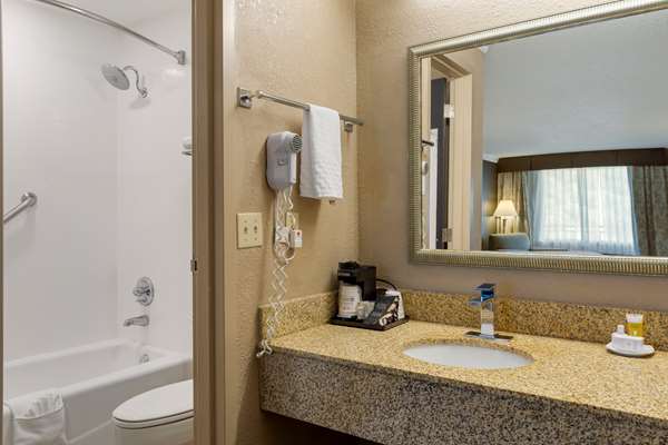  - Best Western Smoky Mountain Inn Waynesville