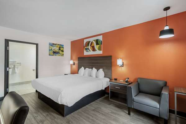  - Best Western Statesville Inn - I-77, Exit 49A