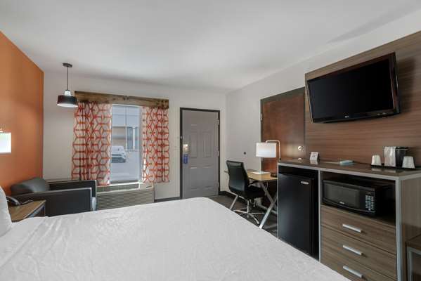  - Best Western Statesville Inn - I-77, Exit 49A