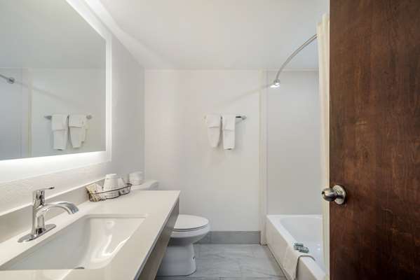  - Best Western Statesville Inn - I-77, Exit 49A