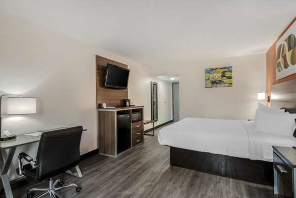  - Best Western Statesville Inn - I-77, Exit 49A