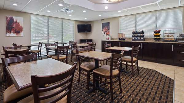 Amenities - Best Western Lumberton Inn - I-95, Exit 22