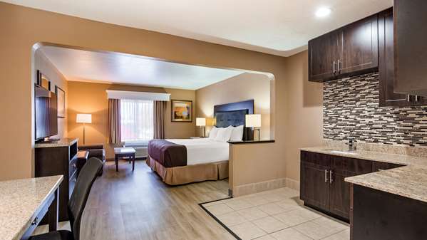 Suite - Best Western Lumberton Inn - I-95, Exit 22