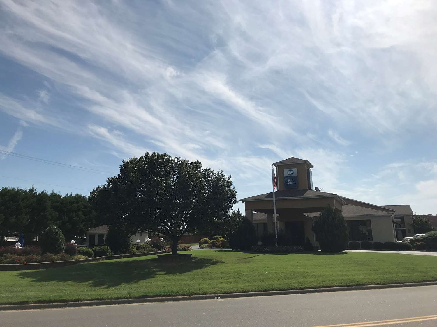 Best Western Inn & Suites Monroe, NC - See Discounts