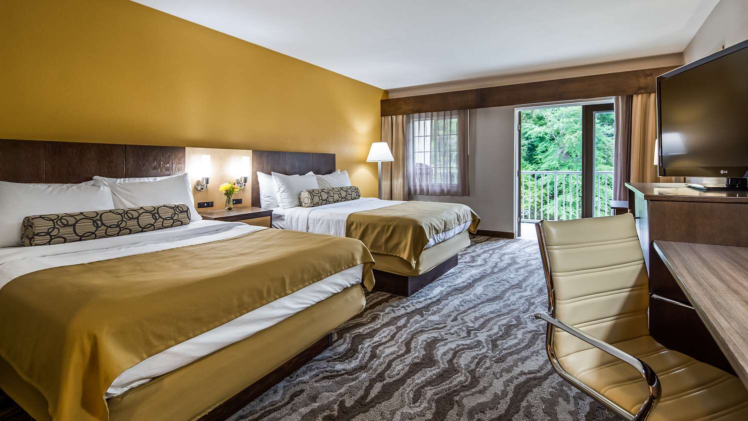 Best Western Plus River Escape Inn Suites Dillsboro Nc See