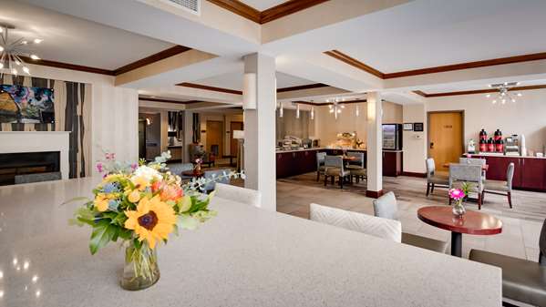 Amenities - Best Western Plus River Escape Inn & Suites Dillsboro