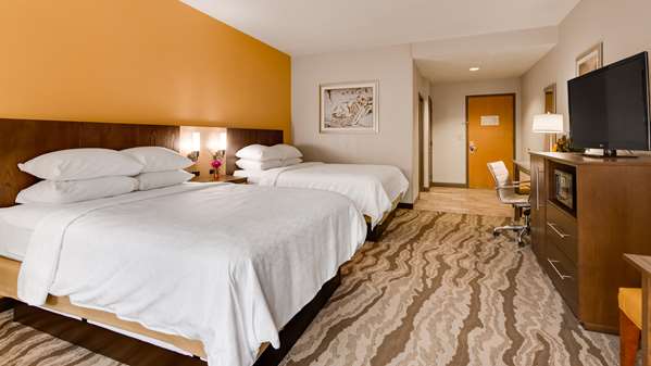 - Best Western Plus River Escape Inn & Suites Dillsboro