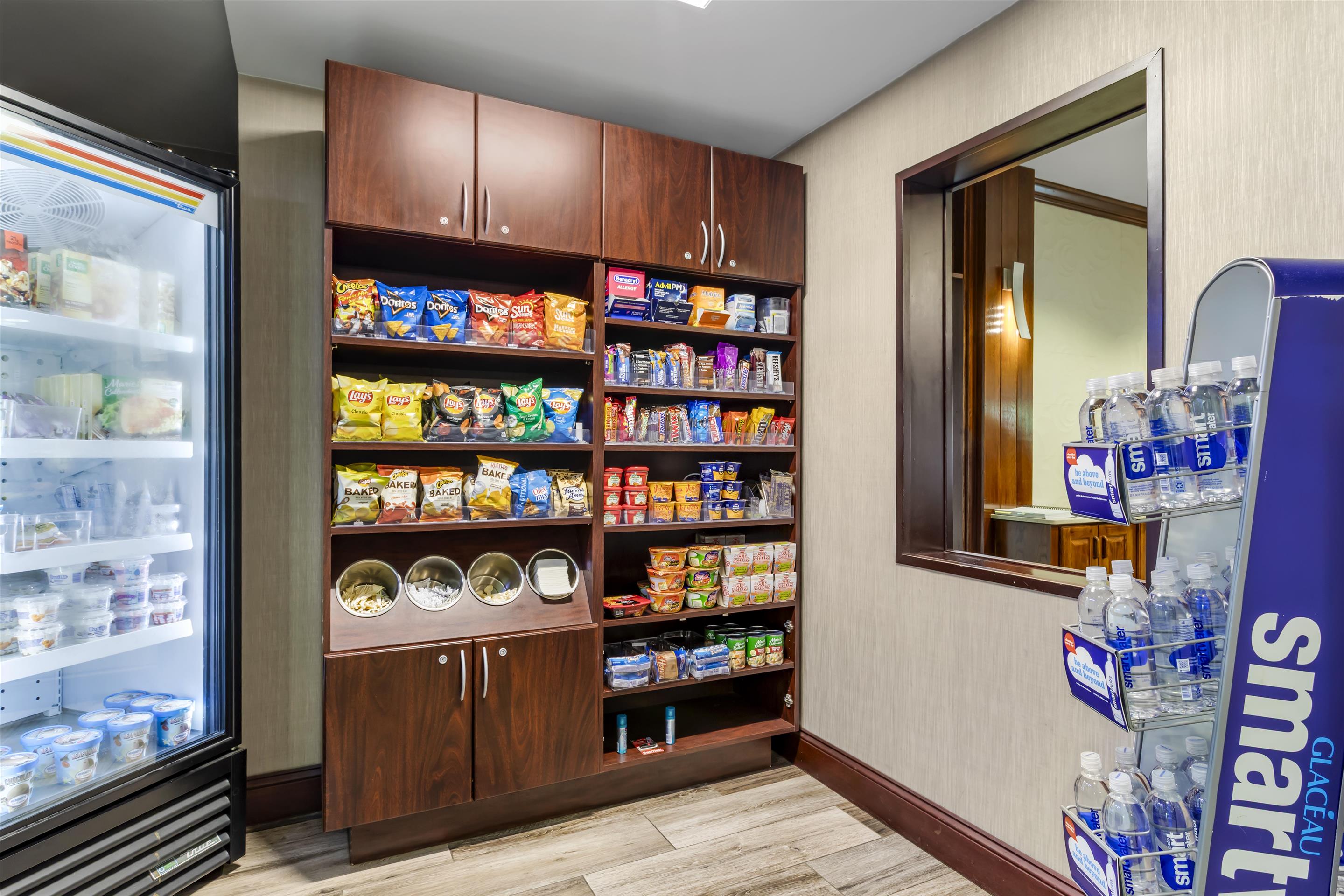 Sundry | Best Western Plus River Escape Inn & Suites