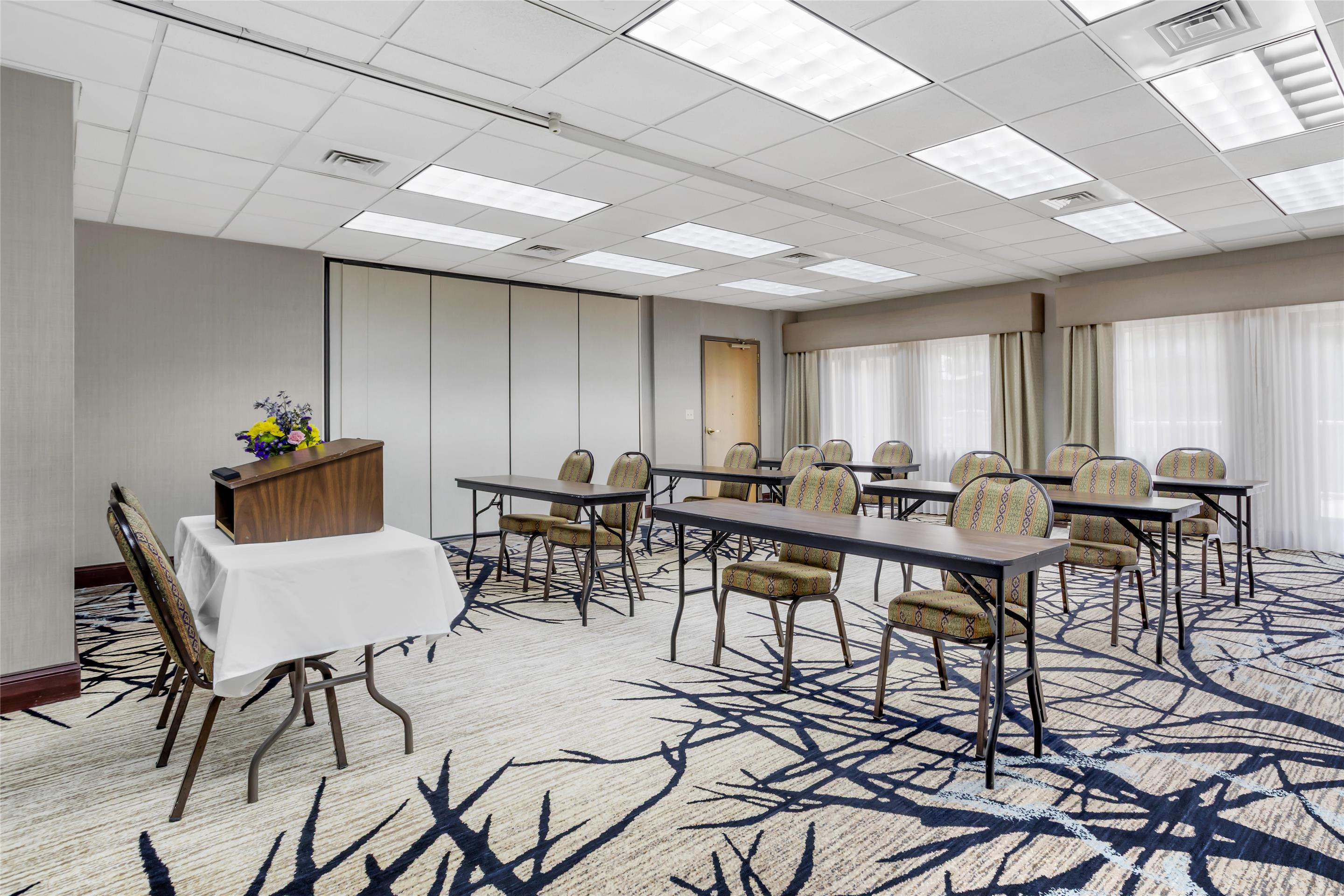 Meeting Room | Best Western Plus River Escape Inn & Suites