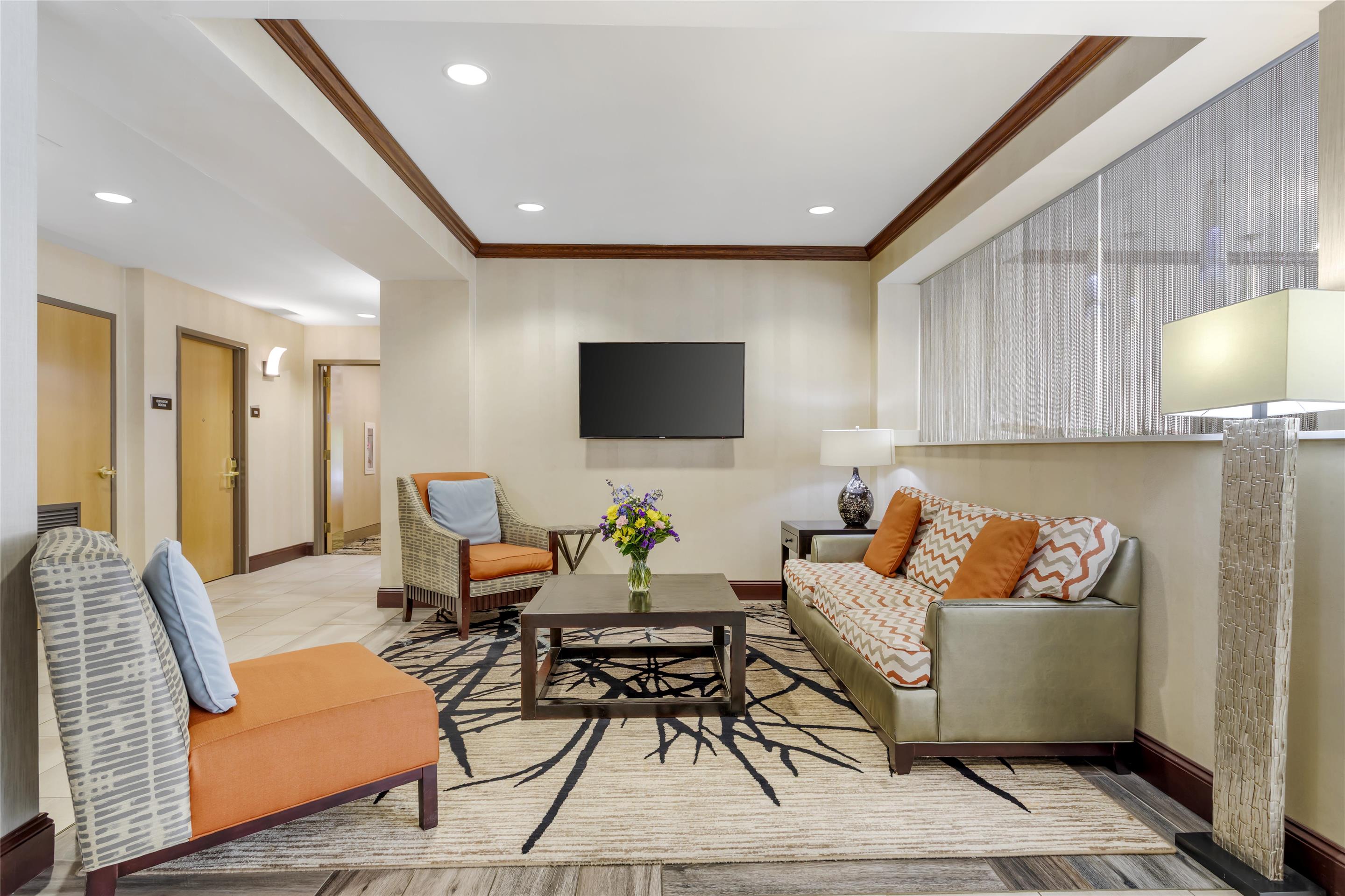Lobby | Best Western Plus River Escape Inn & Suites