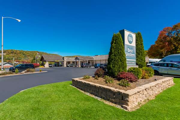 Exterior view - Best Western Mountain Lodge Banner Elk