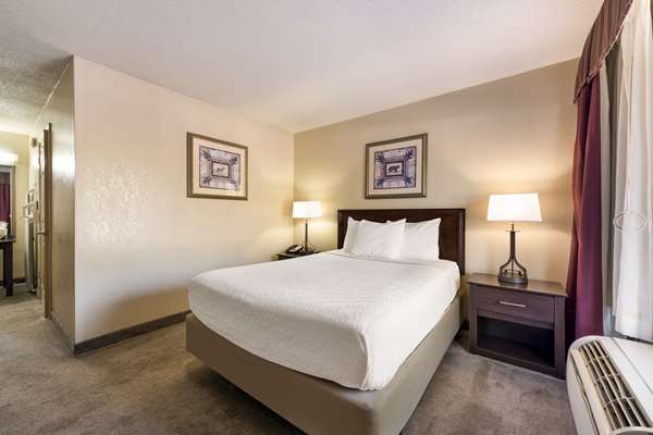  - Best Western Mountain Lodge Banner Elk