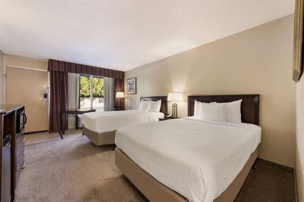  - Best Western Mountain Lodge Banner Elk