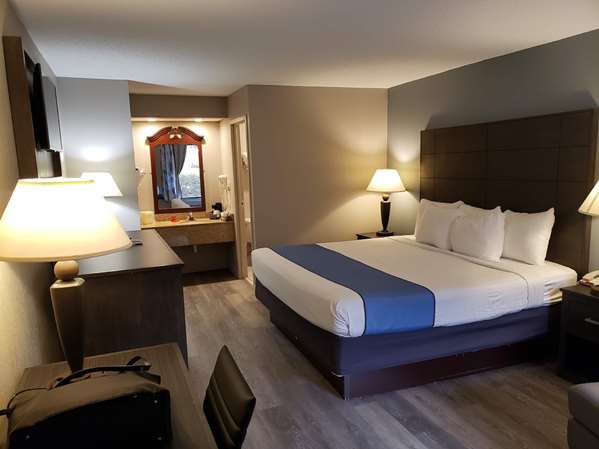  - SureStay Plus Hotel by Best Western Southern Pines