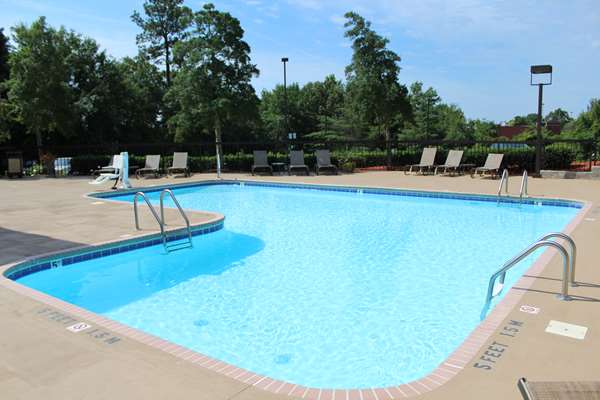 Pool - SureStay Plus Hotel by Best Western Southern Pines