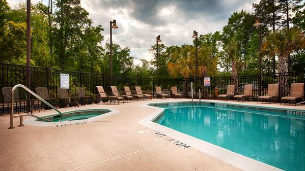 Pool - Best Western Plus Westgate Inn Leland