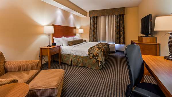  - Best Western Plus Westgate Inn Leland