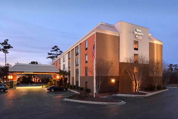 Exterior view - Best Western Plus UNC Wilmington Hotel