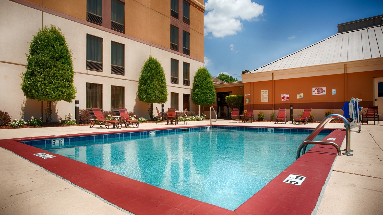 Best Western Plus Goldsboro Hotel, NC See Discounts
