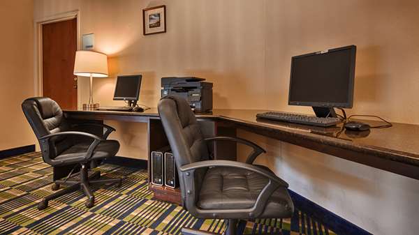 Conference Area - SureStay Plus by Best Western Roanoke Rapids - I-95, Exit 171
